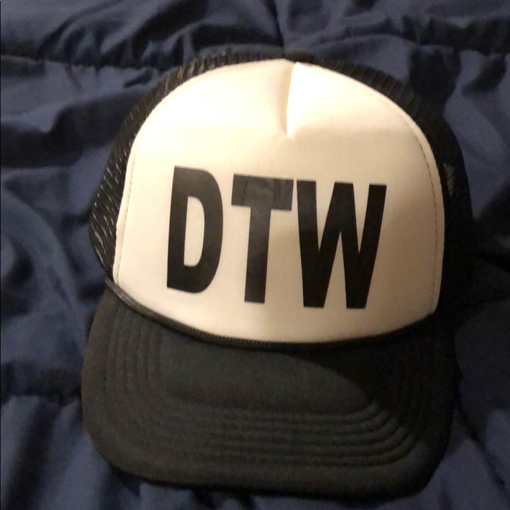 DTW cap
